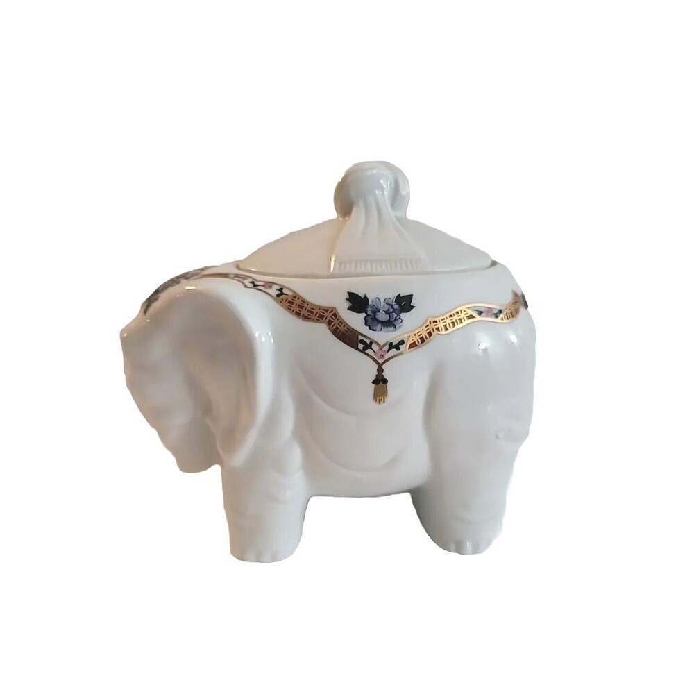 Elizabeth Arden Elephant Trinket Box Chinoiserie Collection Lidded Porcelain
